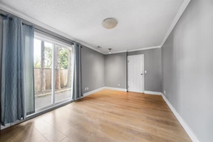 Basement Recreation Room Photo of 1857 Warwick Avenue, Port Coquitlam, BC