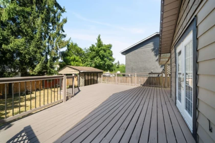 Mudroom Photo of 1857 Warwick Avenue, Port Coquitlam, BC