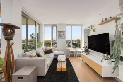 Breakfast Nook Photo of 2405 550 Taylor Street, Vancouver, BC