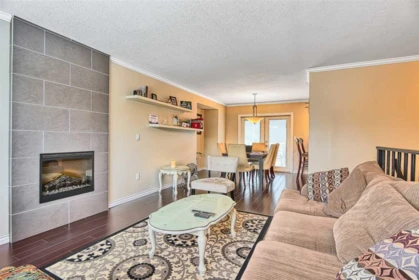 Living Room Photo of 6297 172a Street, Surrey, BC