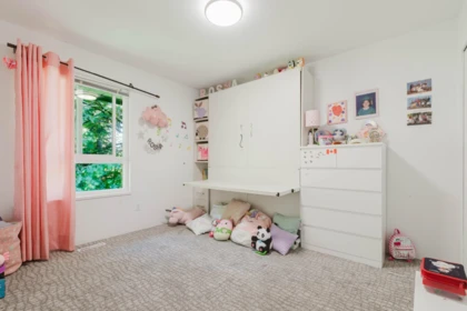 Hallway Photo of 40 1355 Citadel Drive, Port Coquitlam, BC