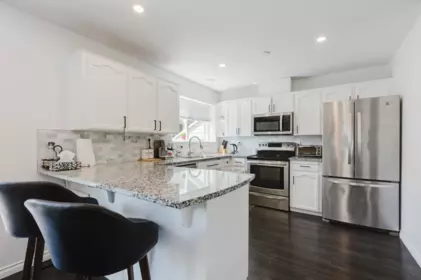 Pantry Photo of 1355 Citadel Drive, Port Coquitlam, BC
