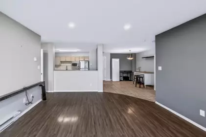 Kitchen Island Photo of 221 33175 Old Yale Road, Abbotsford, BC