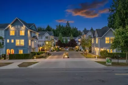 51 5858 142 Street, Surrey, BC, Surrey — Townhouse for sale