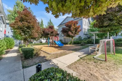 Staircase Photo of 51 5858 142 Street, Surrey, BC