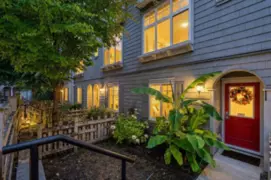 51 5858 142 Street, Surrey, BC