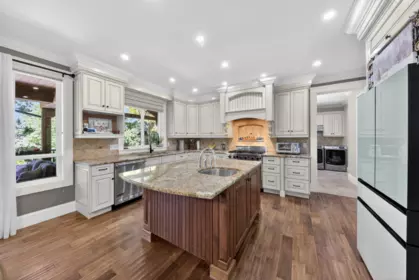 Pantry Photo of 14057 28 Avenue, Surrey, BC