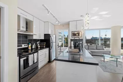 Kitchen Island Photo of 305 689 Abbott Street, Vancouver, BC