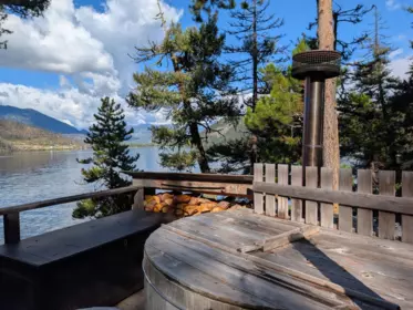 Kitchen Island Photo of 200 Mills Road, Cadreb Other, BC