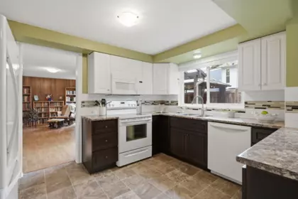 Dining Area Photo of 11870 Staples Crescent, Delta, BC