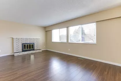 Living Room Photo of 11160 Barkentine Place, Richmond, BC