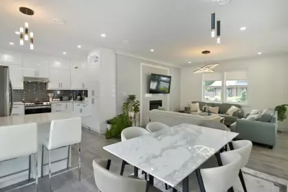 Kitchen Island Photo of 514 Jordan Way, Gibsons, BC