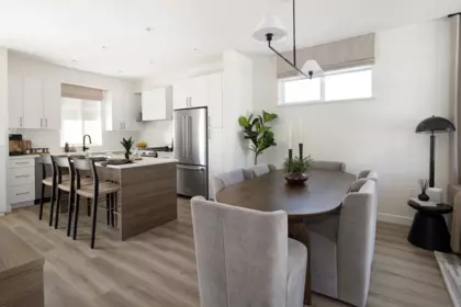 Kitchen Photo of 9 2150 Rindall Avenue, Port Coquitlam, BC