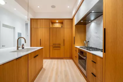 Kitchen Island Photo of 2445 W 1st Avenue, Vancouver, BC