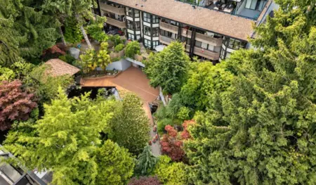 Staircase Photo of 217 7377 Salisbury Avenue, Burnaby, BC
