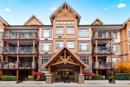 Hot Tub / Spa Photo of 208 12565 190a Street, Pitt Meadows, BC