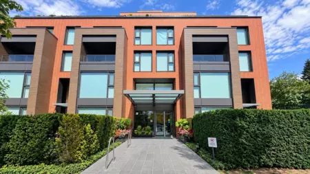 311 1561 W 57th Avenue, Vancouver, BC, Vancouver — Apartment/Condo for sale