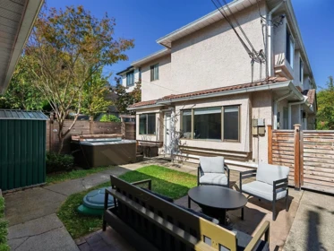 Breakfast Nook Photo of 2803 St. Catherines Street, Vancouver, BC