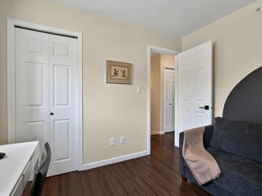 Hallway Photo of 2803 St. Catherines Street, Vancouver, BC