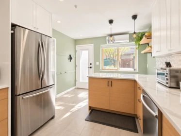 Kitchen Photo of 2803 St. Catherines Street, Vancouver, BC
