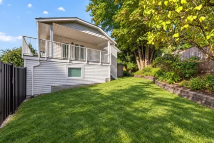 Family Room Photo of 10238 Sheaves Court, Delta, BC