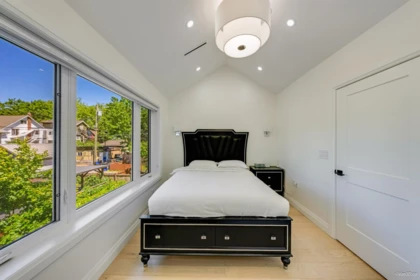 Office / Den Photo of 2 683 W 19th Avenue, Vancouver, BC