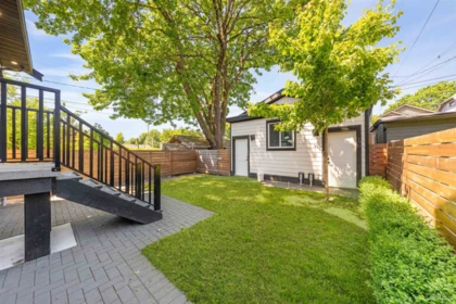 Outdoor Deck Photo of 2 683 W 19th Avenue, Vancouver, BC
