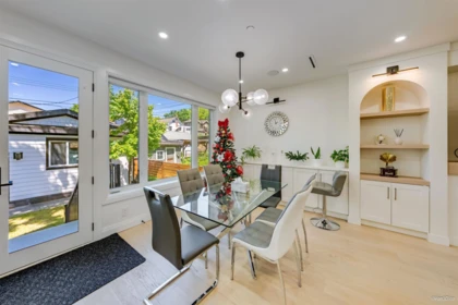 Pantry Photo of 2 683 W 19th Avenue, Vancouver, BC