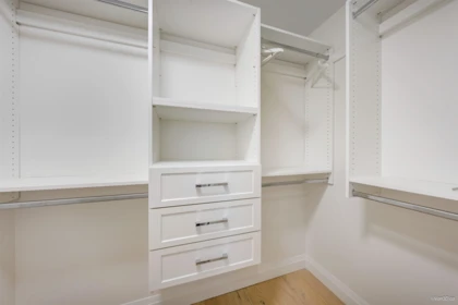 Powder Room Photo of 2 683 W 19th Avenue, Vancouver, BC