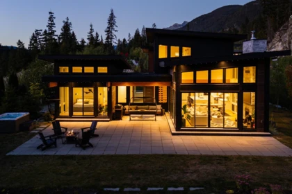 9149 Wedge Creek Rise, Whistler, BC, Whistler — Single Family Residence for sale