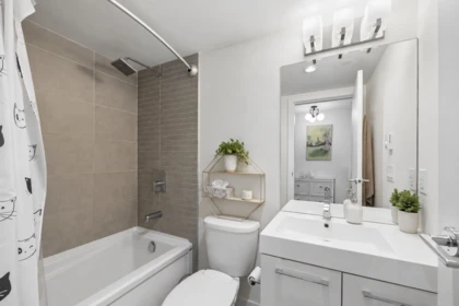 Guest Bathroom Photo of 1704 668 Columbia Street, New Westminster, BC