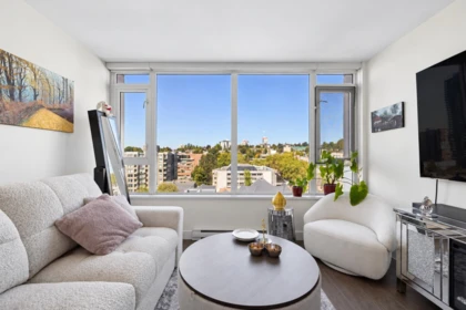 Living Room Photo of 1704 668 Columbia Street, New Westminster, BC