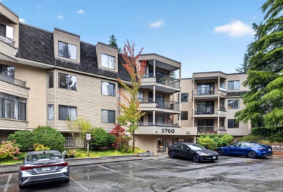 Family Room Photo of 207 1760 Southmere Crescent, Surrey, BC