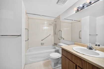 Office / Den Photo of 207 1760 Southmere Crescent, Surrey, BC
