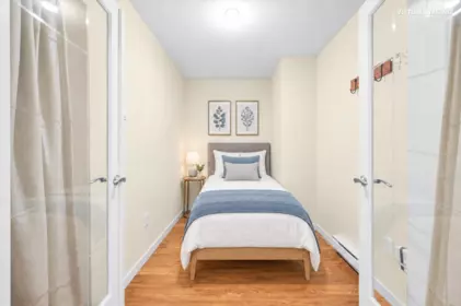 Office / Den Photo of 307 1969 Westminster Avenue, Port Coquitlam, BC