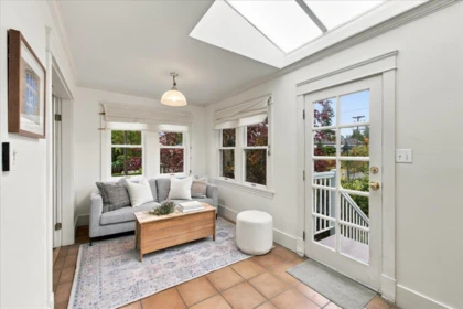 Office / Den Photo of 706 W 24th Avenue, Vancouver, BC