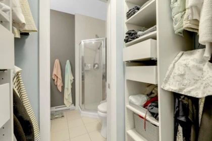 PH7 5388 Grimmer Street, Burnaby, BC, Burnaby — Apartment/Condo for sale