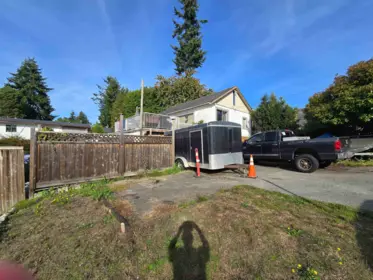 15619 Victoria Avenue, White Rock, BC, White rock — Single Family Residence for sale