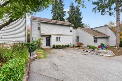 19230 Fairway Drive Drive, Surrey, BC, Surrey — Townhouse for sale