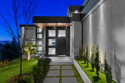 3172 Mathers Avenue, West Vancouver, BC, West vancouver — Single Family Residence for sale