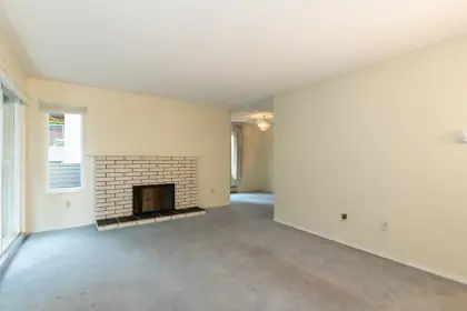 209 222 N Templeton Drive, Vancouver, BC, Vancouver — Apartment/Condo for sale