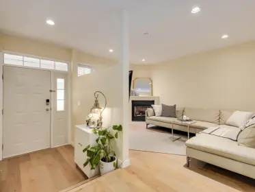 2 1576 Tatlow Avenue, North Vancouver, BC, North vancouver — Townhouse for sale