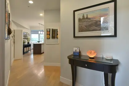 201 5780 Marine Way, Sechelt, BC, Sechelt — Apartment/Condo for sale