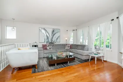 1376 Kenney Street, Coquitlam, BC, Coquitlam — Single Family Residence for sale