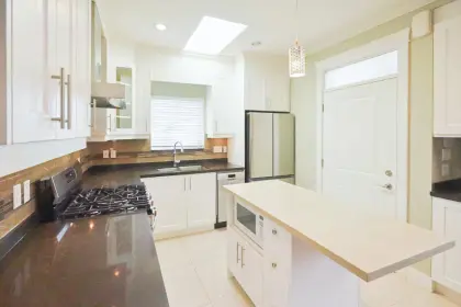 8381 Fremlin Street, Vancouver, BC, Vancouver — Half Duplex for sale