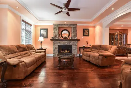 32665 Unger Court, Mission, BC, Mission — Single Family Residence for sale