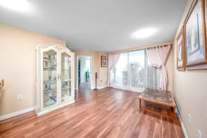 Dining Area Photo of 503 7380 Elmbridge Way, Richmond, BC