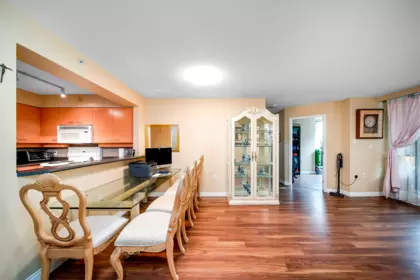 Kitchen Island Photo of 503 7380 Elmbridge Way, Richmond, BC