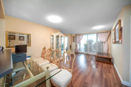 Kitchen Photo of 503 7380 Elmbridge Way, Richmond, BC