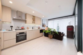 905 1768 Cook Street, Vancouver, BC